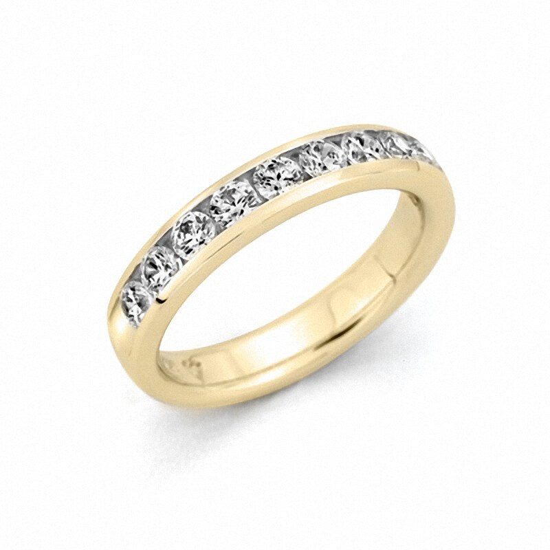 Main Image 1 of Previously Owned - 1/4 CT. T.W. Diamond Channel Set Wedding Band in 14K Gold (H/VS2)