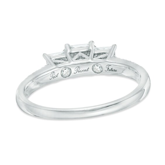 Previously Owned - 1 CT. T.w. Princess-Cut Diamond Past Present FutureÂ® Engagement Ring in 14K White Gold