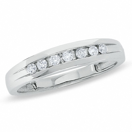 Previously Owned - 1/6 CT. T.w. Diamond Wedding Band in 10K White Gold