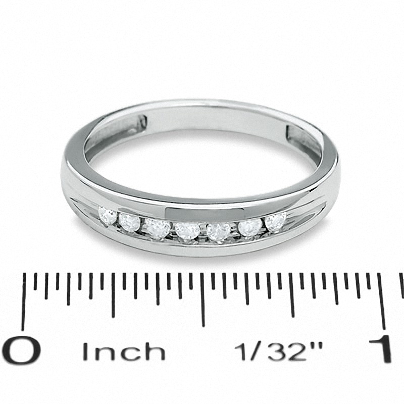 Main Image 3 of Previously Owned - Ladies' 1/6 CT. T.W. Diamond Wedding Band in 10K White Gold