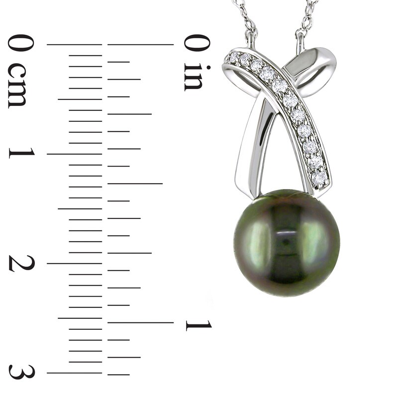 Main Image 2 of Previously Owned-8.0-8.5mm Black Tahitian Cultured Pearl and 1/10 CT. T.W. Diamond Bow Necklace-17"
