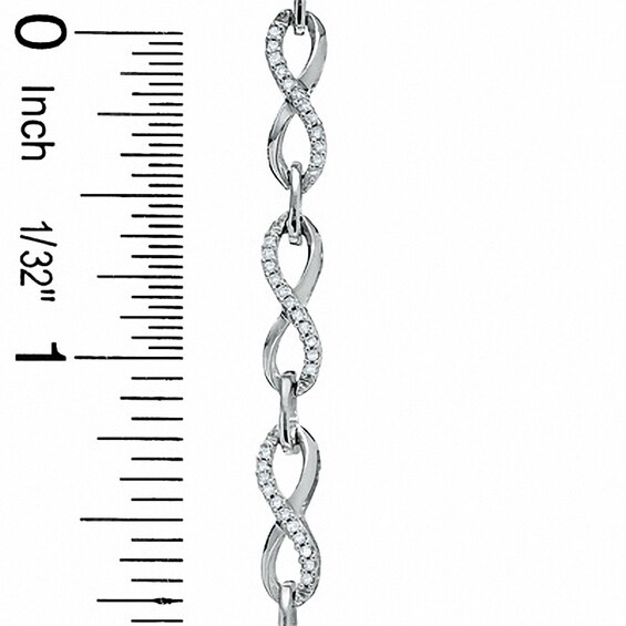 Previously Owned - 1/2 CT. T.w. Diamond Fashion Bracelet in 10K White Gold