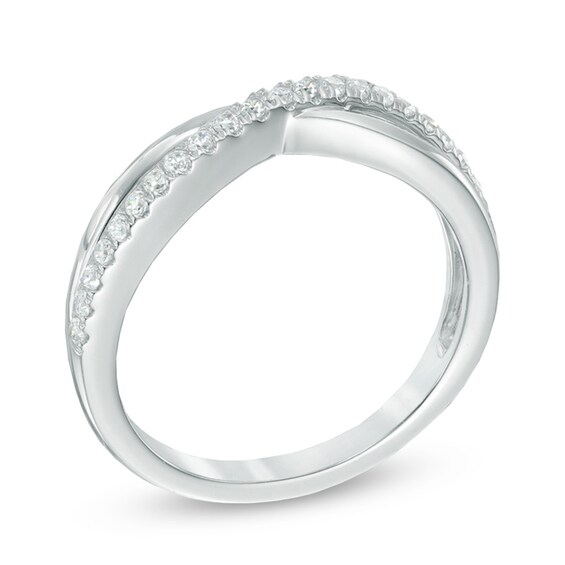 Previously Owned - 1/4 CT. T.w. Diamond Split Shank Wedding Band in 14K White Gold