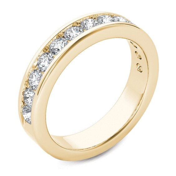 Previously Owned - 1 CT. T.w. Diamond Wedding Band in 14K Gold
