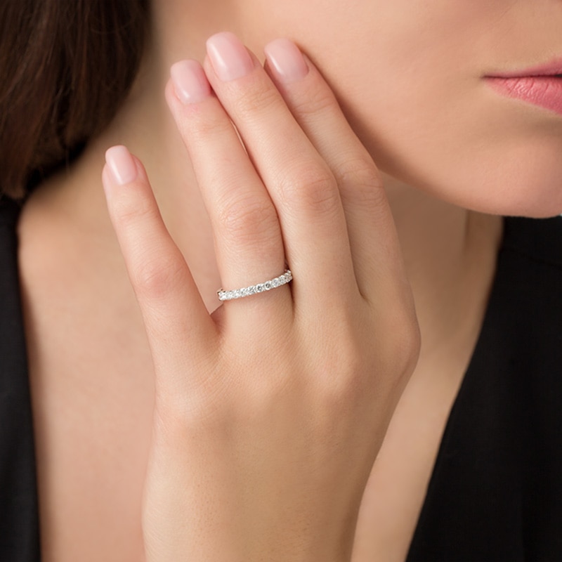 Main Image 3 of Previously Owned - 1/2 CT. T.W. Diamond Prong Band in 14K White Gold