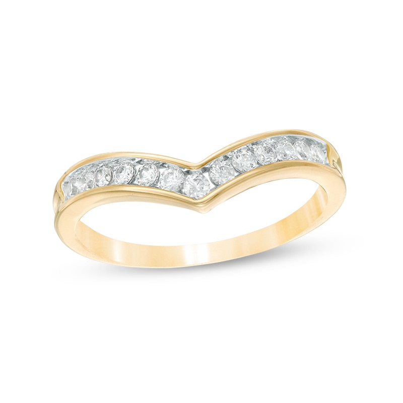 Previously Owned - 1/4 CT. T.W. Diamond Chevron Channel Band in 10K Gold