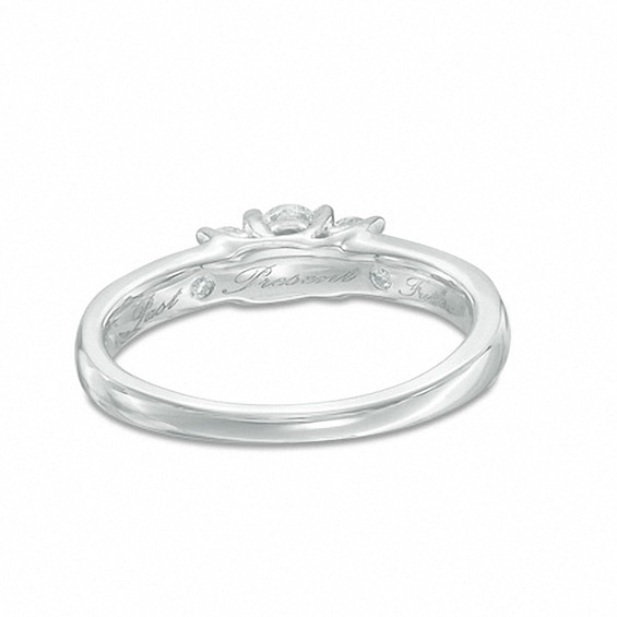 Previously Owned - 1/2 CT. T.W. Diamond Three Stone Engagement Ring in 10K White Gold Previously Owned - 1/2 CT. T.W. Diamond Three Stone Engagement Ring in 10K White Gold