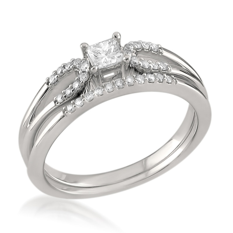 Main Image 1 of Previously Owned - 1/3 CT. T.W. Princess-Cut Diamond Split Shank Bridal Set in 14K White Gold