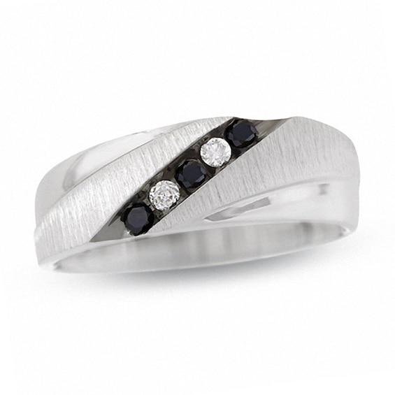 Previously Owned - Men's 1/5 CT. T.w. Enhanced Black and White Diamond Five Stone Band in 10K White Gold