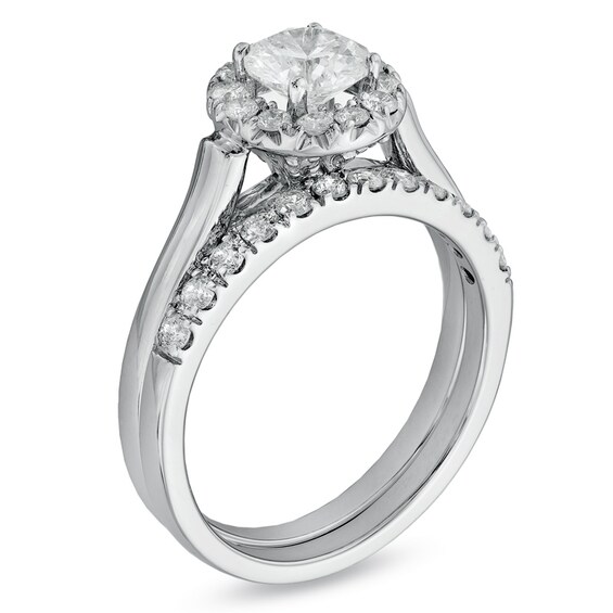 Previously Owned - 1-1/4 CT. T.w. Diamond Frame Bridal Set in 14K White Gold