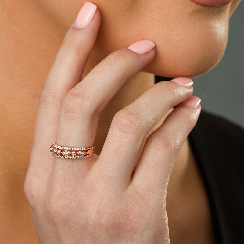 Main Image 2 of Previously Owned - 1/4 CT. T.W. Diamond Alternating Vintage-Style Anniversary Band in 10K Rose Gold