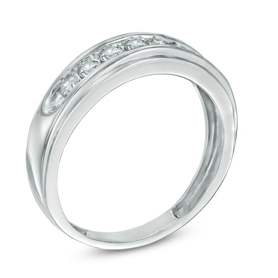 Previously Owned - 1/2 CT. T.w. Diamond Comfort Fit Band in 10K White Gold