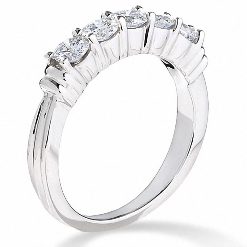 Main Image 2 of Previously Owned - 1 CT. T.W. Diamond Five Stone Band in Platinum