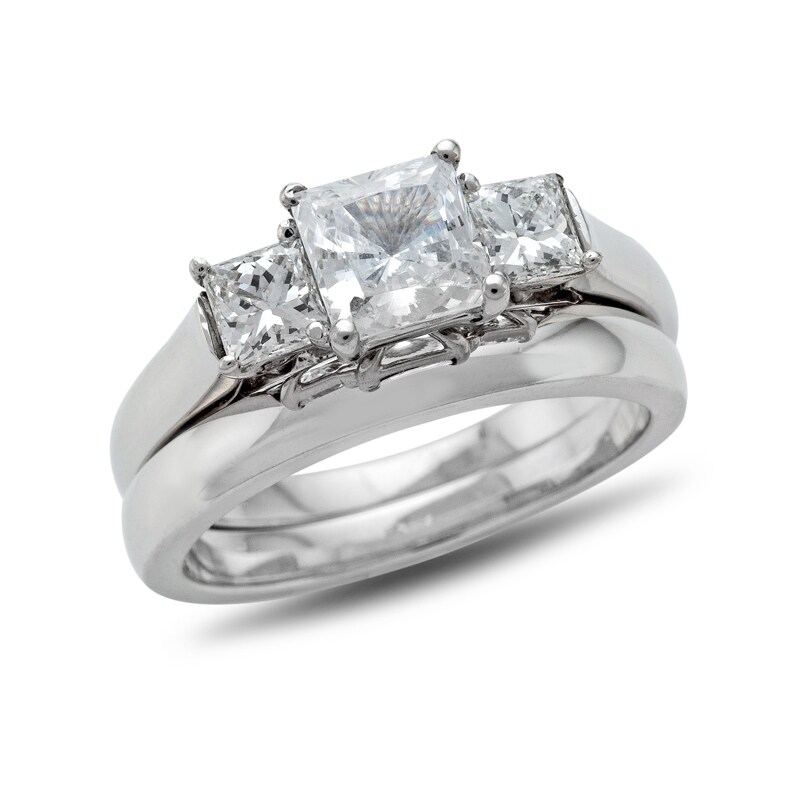 Main Image 1 of Previously Owned - 1-3/8 CT. T.W. Princess-Cut Diamond Three Stone Bridal Set in Platinum (H/SI2)