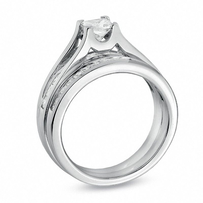 Main Image 2 of Previously Owned - 1-1/2 CT. T.W. Princess-Cut Diamond Bridge Bridal Set in 14K White Gold