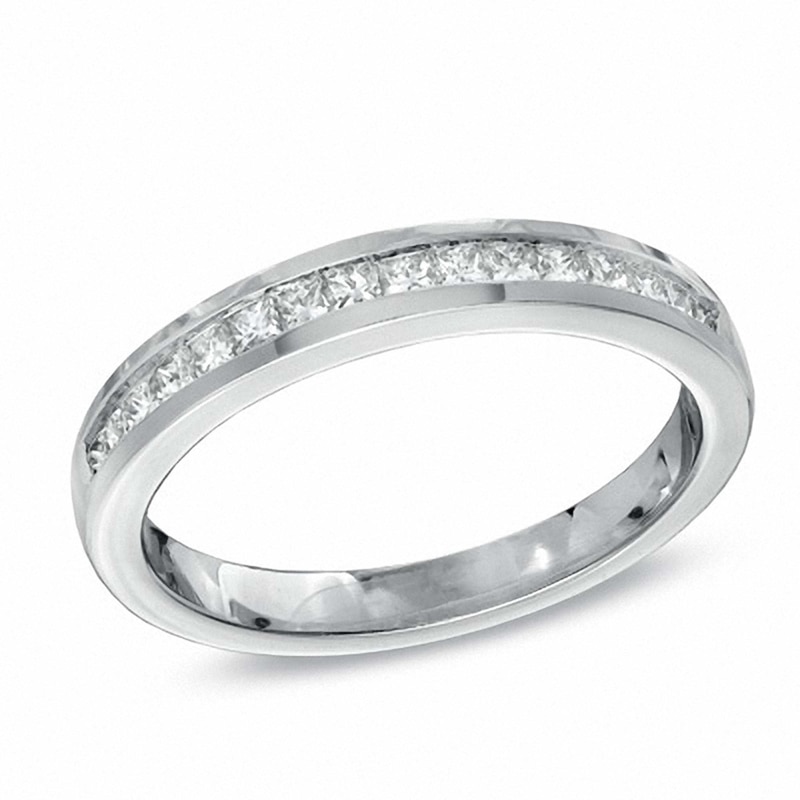 Main Image 4 of Previously Owned - 1-1/2 CT. T.W. Princess-Cut Diamond Bridge Bridal Set in 14K White Gold