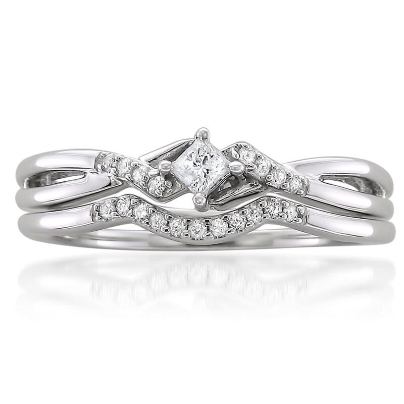 Main Image 2 of Previously Owned - 1/5 CT. T.W. Princess-Cut Diamond Split Shank Bridal Set in 10K White Gold