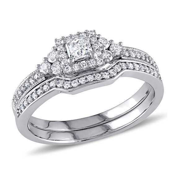 Previously Owned - 5/8 CT. T.w. Princess-Cut Diamond Frame Tri-Sides Vintage-Style Bridal Set in 14K White Gold