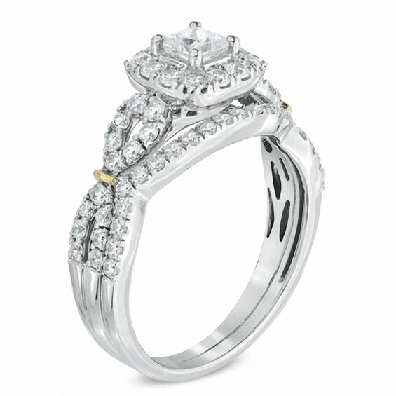 Previously Owned - Celebration Ideal 1 CT. T.w. Princess-Cut Diamond Frame Bridal Set in 14K White Gold (I/I1)