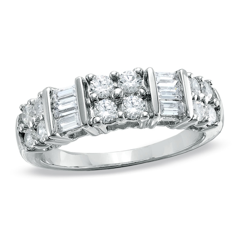 Main Image 1 of Previously Owned - 1 CT. T.W. Diamond Clover Band in 10K White Gold