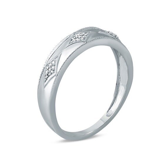 Previously Owned - Men's Diamond Accent Kite-Shaped Station Wedding Band in 10K White Gold