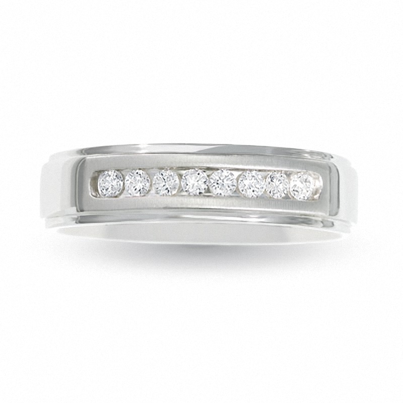 Main Image 1 of Previously Owned - 1/4 CT. T.W. Diamond Wedding Band in 14K White Gold