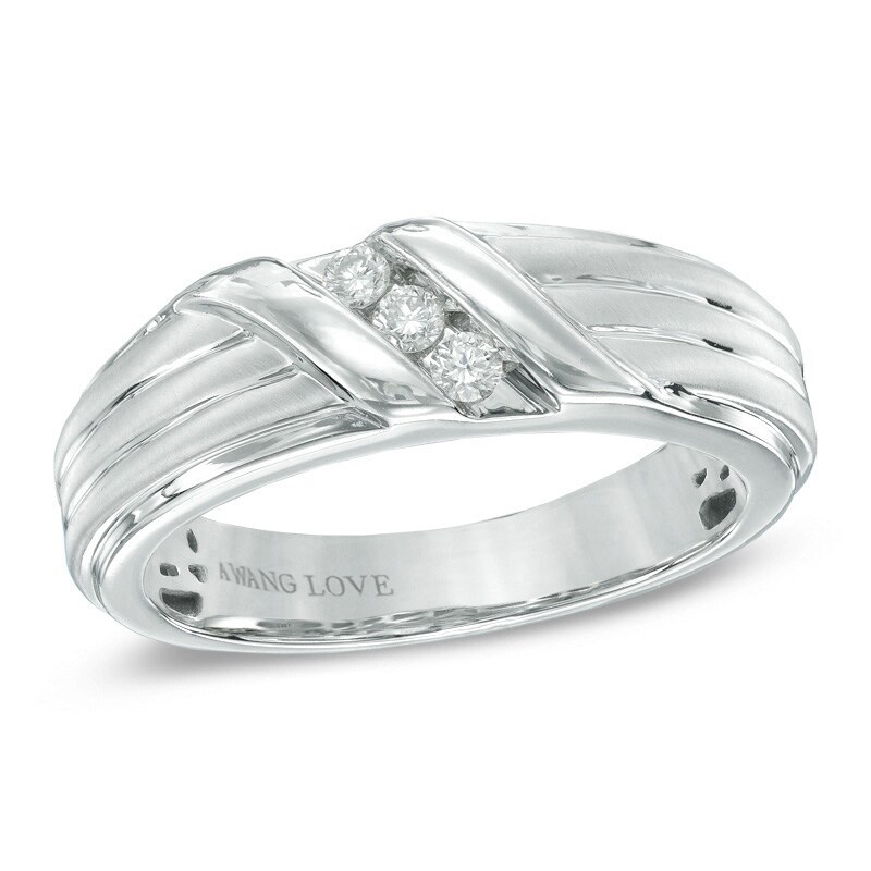 Main Image 1 of Previously Owned - Vera Wang Men's 1/8 CT. T.W. Diamond Three Stone Wedding Band in 14K White Gold