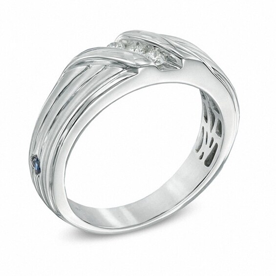 Previously Owned - Vera Wang Men's 1/8 CT. T.w. Diamond Three Stone Wedding Band in 14K White Gold