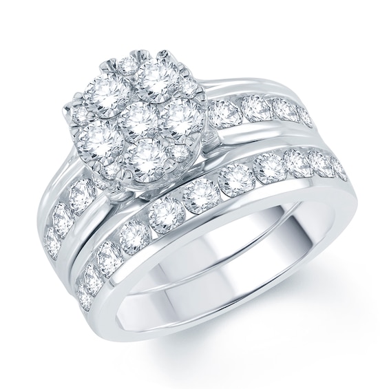 Previously Owned - 2-7/8 CT. T.w. Diamond Cluster Bridal Set in 10K White Gold