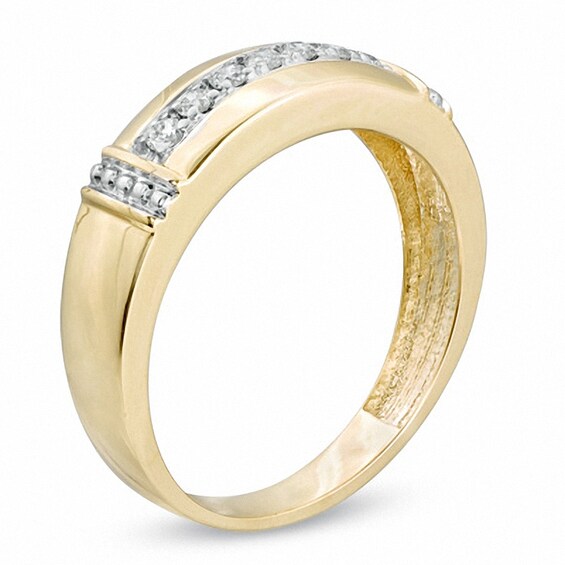 Previously Owned - Men's 1/6 CT. T.w. Diamond Collar Wedding Band in 10K Gold