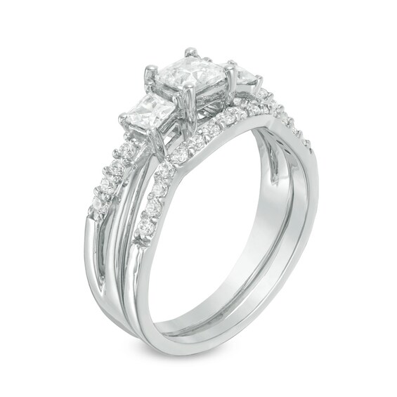 Previously Owned - 3/4 CT. T.w. Princess-Cut Diamond Three Stone Bridal Set in 10K White Gold