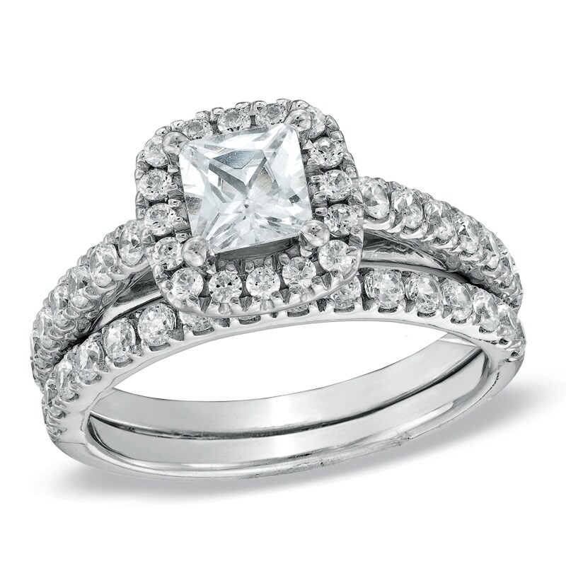 Main Image 1 of Previously Owned - 1-3/4 CT. T.W. Princess-Cut Diamond Frame Bridal Set in 14K White Gold