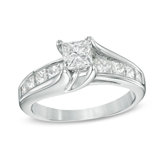 Previously Owned - 2 CT. T.w. Princess-Cut Diamond Bridge Band in 14K White Gold
