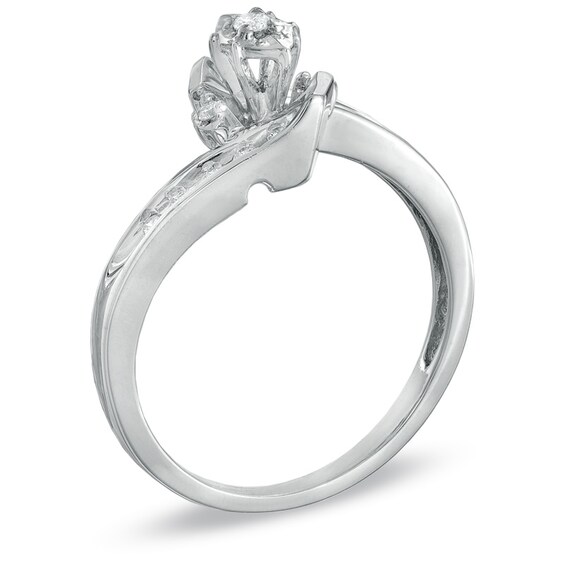 Previously Owned - 1/4 CT. T.w. Diamond Bridal Set in 10K White Gold