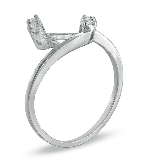 Previously Owned - 1/4 CT. T.w. Diamond Bridal Set in 10K White Gold