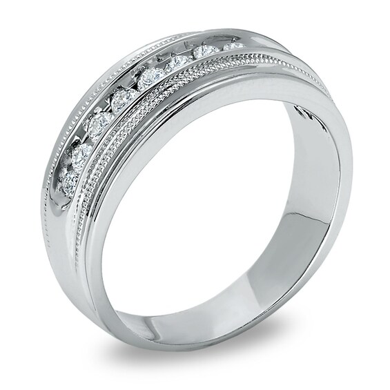 Previously Owned - 1/2 CT. T.w. Diamond Eleven Stone Ring in 14K White Gold