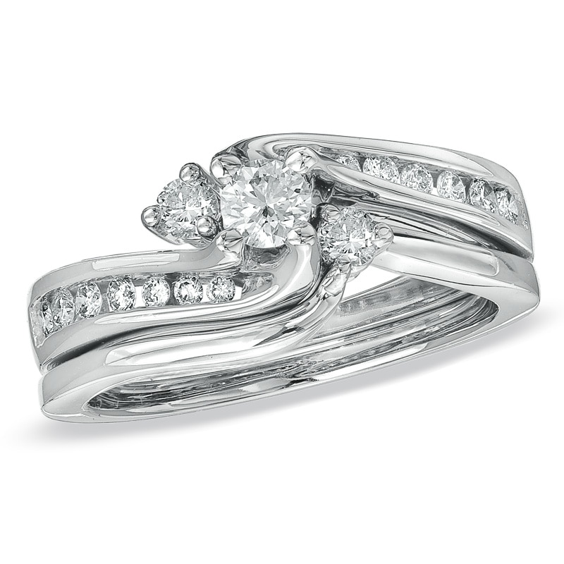 Main Image 1 of Previously Owned - 1/2 CT. T.W. Diamond Three Stone Swirl Bridal Set in 14K White Gold