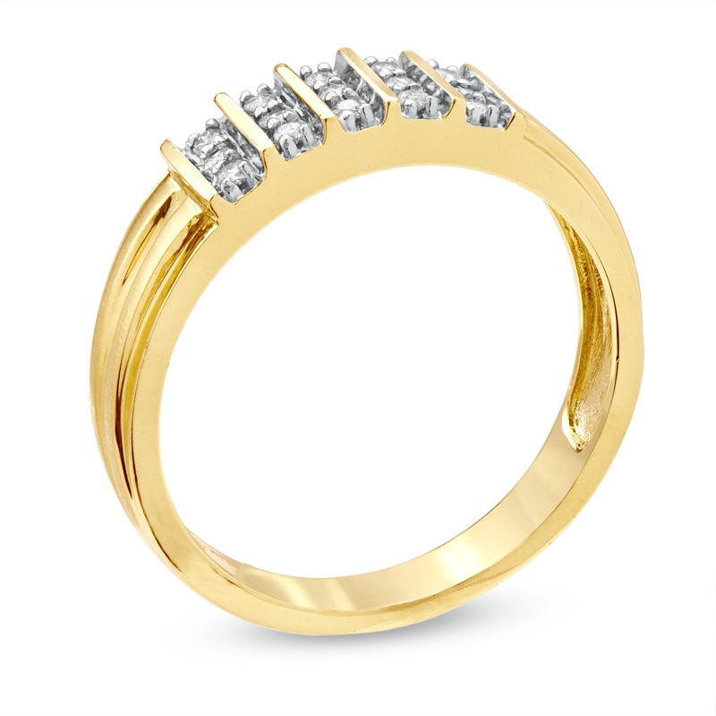 Main Image 2 of Previously Owned - 1/7 CT. T.W. Diamond Wedding Band in 10K Gold
