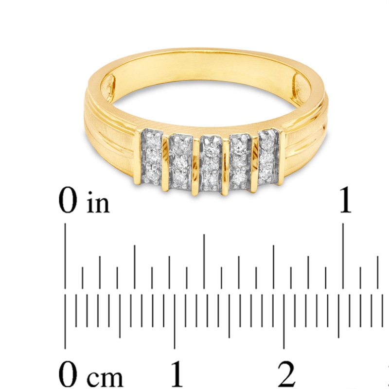 Main Image 3 of Previously Owned - 1/7 CT. T.W. Diamond Wedding Band in 10K Gold