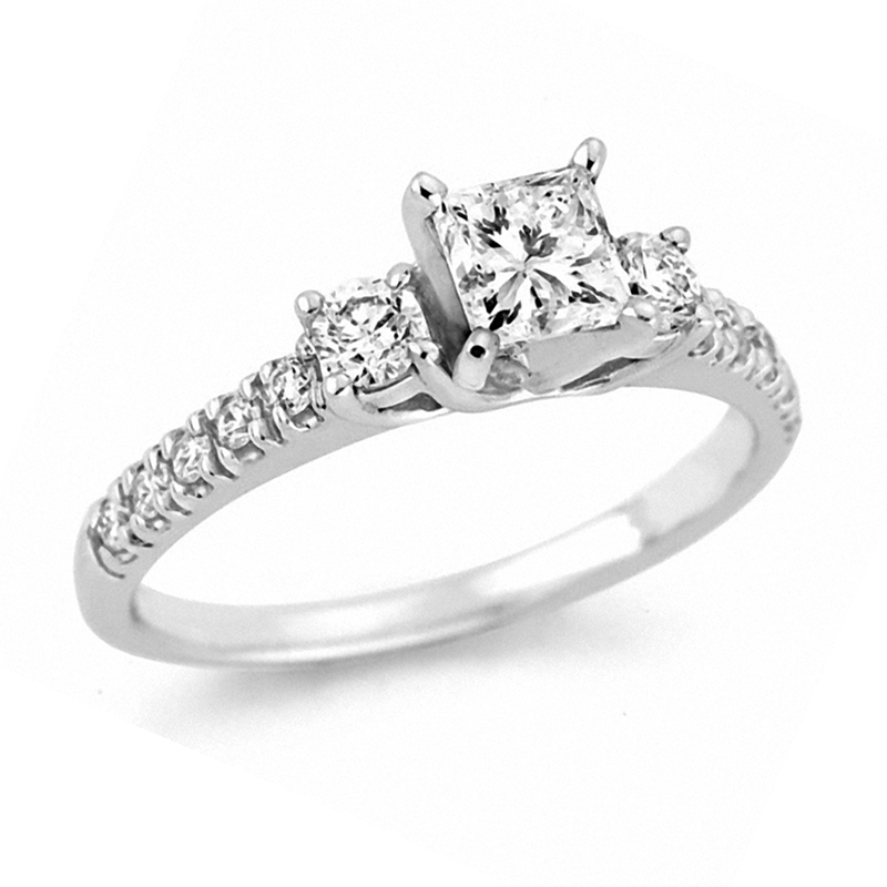 Previously Owned - 1 CT. T.w. Princess-Cut Diamond Three Stone Engagement Ring in 14K White Gold (I/Si2)