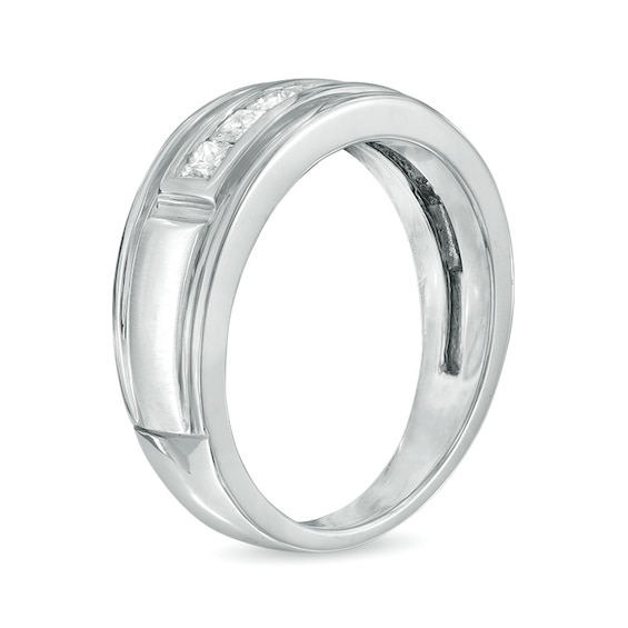 Previously Owned - 1/2 CT. T.w. Square-Cut Diamond Five Stone Band in 10K White Gold