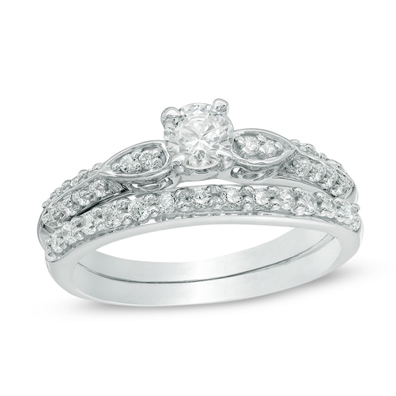 Previously Owned - 1/2 CT. T.w. Diamond Frame Bridal Set in 10K White Gold