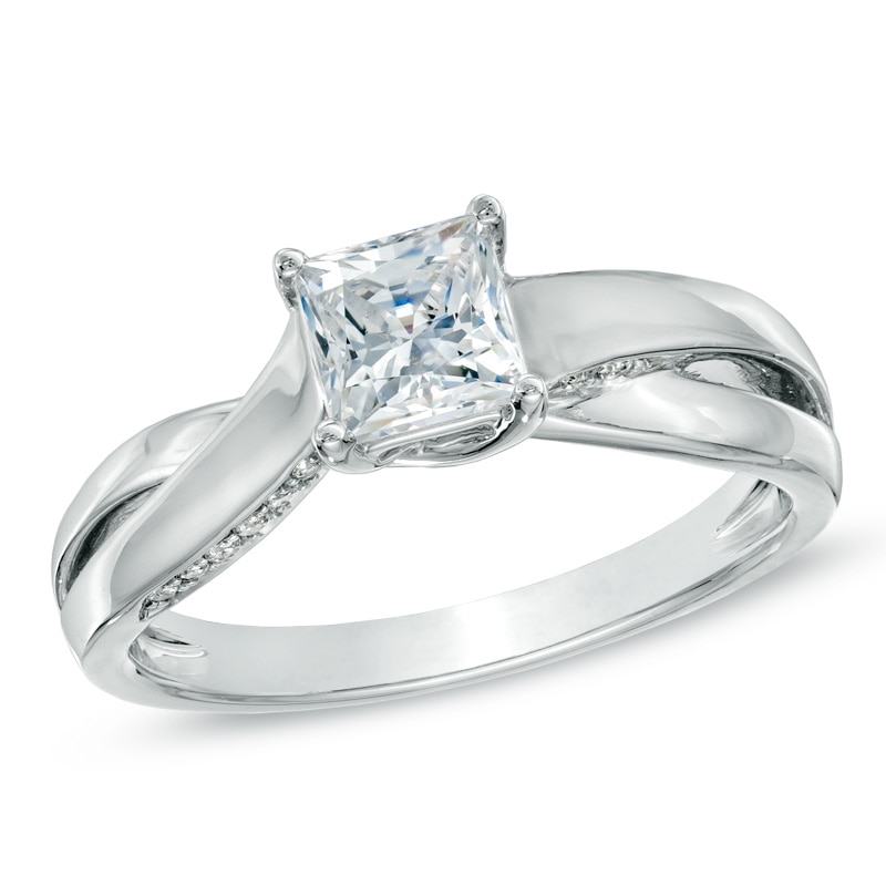 Main Image 1 of Previously Owned - 7/8 CT. T.W. Princess-Cut Diamond Engagement Ring in 14K White Gold (J/I1)