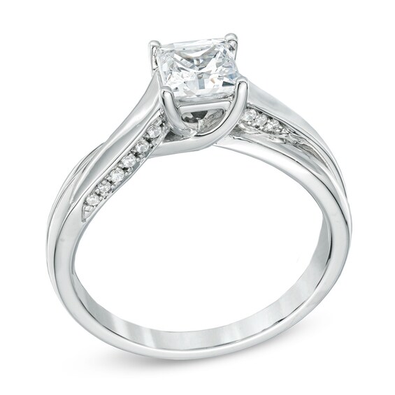 Previously Owned - 7/8 CT. T.w. Princess-Cut Diamond Engagement Ring in 14K White Gold (J/I1)