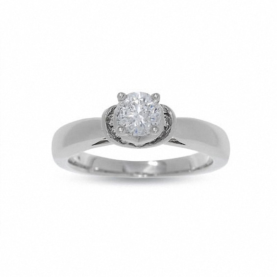 Previously Owned - 3/4 CT. T.w. Diamond Solitaire Engagement Ring in 14K White Gold