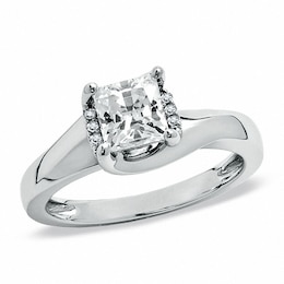Previously Owned - 1/2 CT. T.W. Princess-Cut Diamond Twist Solitaire Engagement Ring in 14K White Gold
