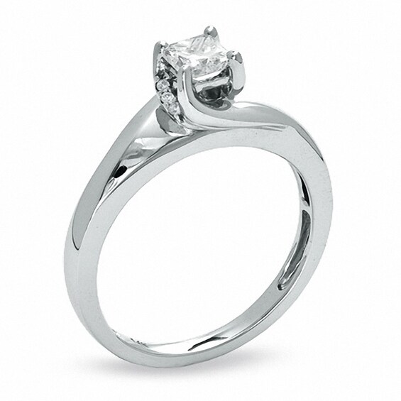 Previously Owned - 1/2 CT. T.w. Princess-Cut Diamond Twist Solitaire Engagement Ring in 14K White Gold