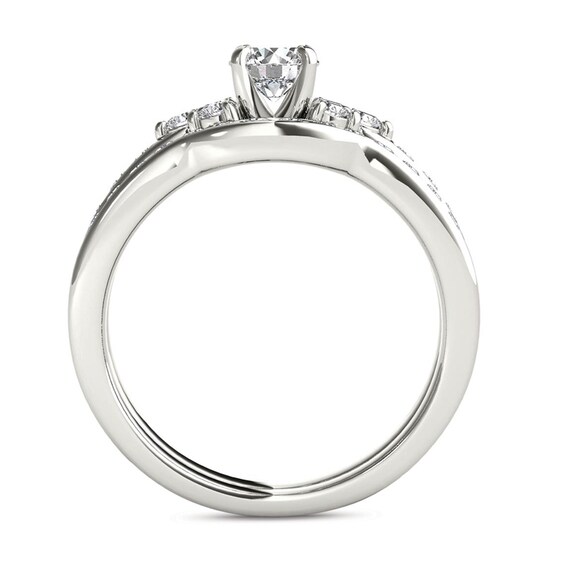 Previously Owned - 1 CT. T.w. Diamond Tri-Sides Bridal Set in 14K White Gold