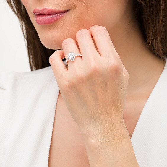 Previously Owned - Vera Wang Love Collection 3/4 CT. T.w. Pear-Shaped Diamond Frame Engagement Ring in 14K White Gold