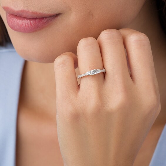 Previously Owned - 5/8 CT. T.w. Diamond Three Stone Engagement Ring in 10K Rose Gold